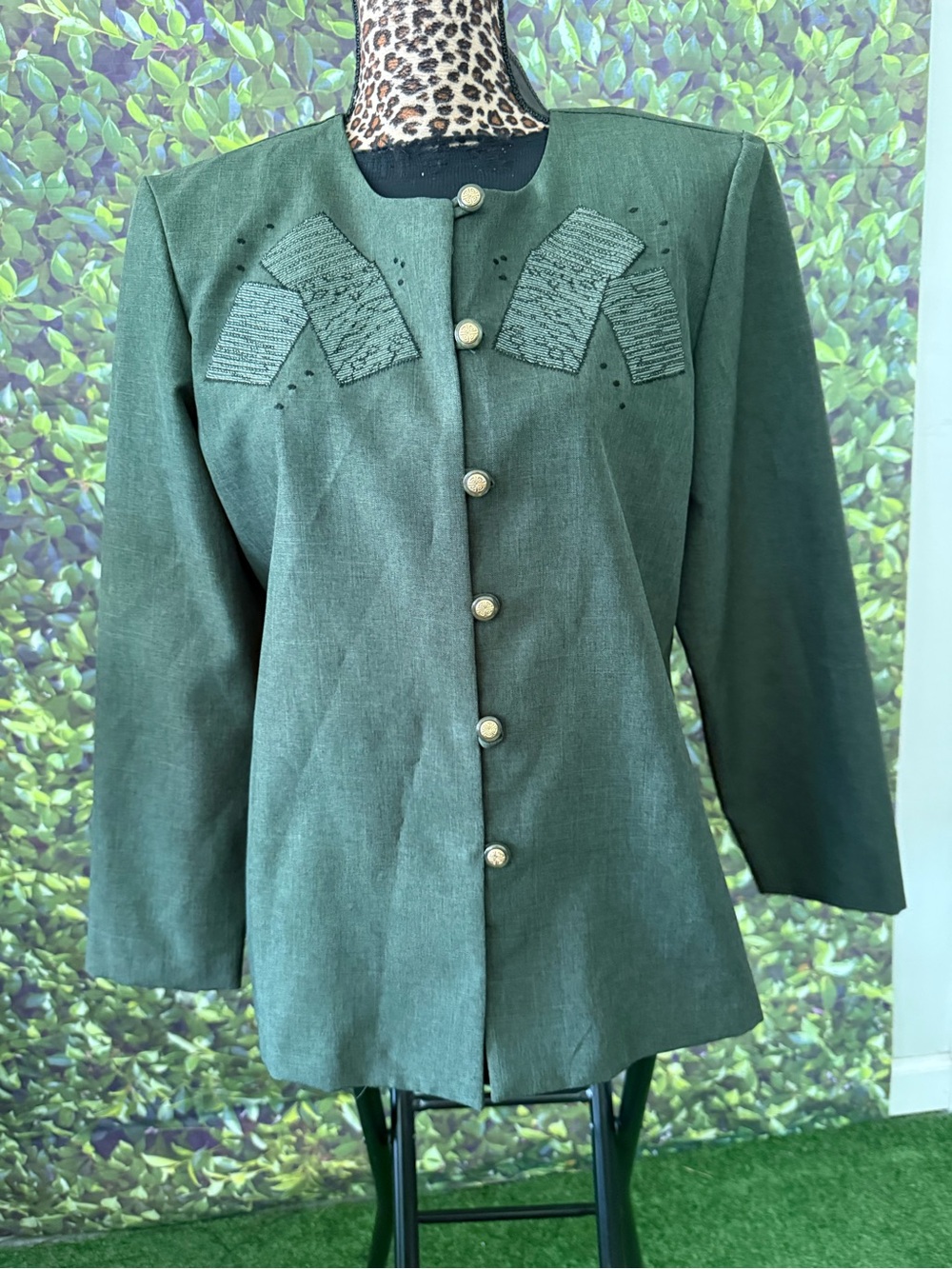 Classic Green Women's Button-Front Jacket p12